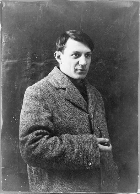 1908年に撮影された若いパブロ・ピカソの白黒肖像写真